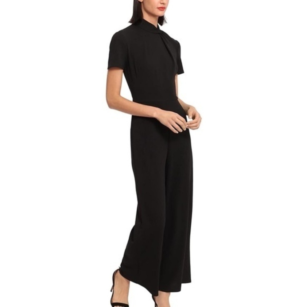 Nordstrom Black Jumpsuit Sleek Full-Length Design